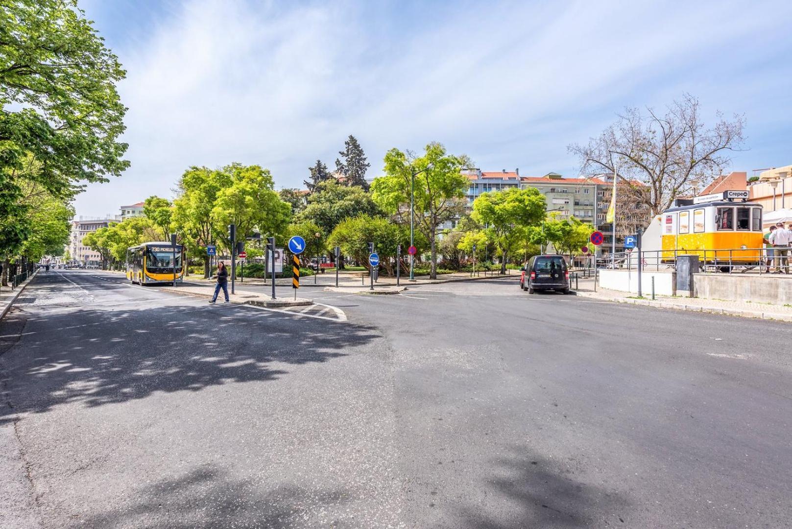 Guestready - Saldanha Building Tower Apartment Lisbon Luaran gambar